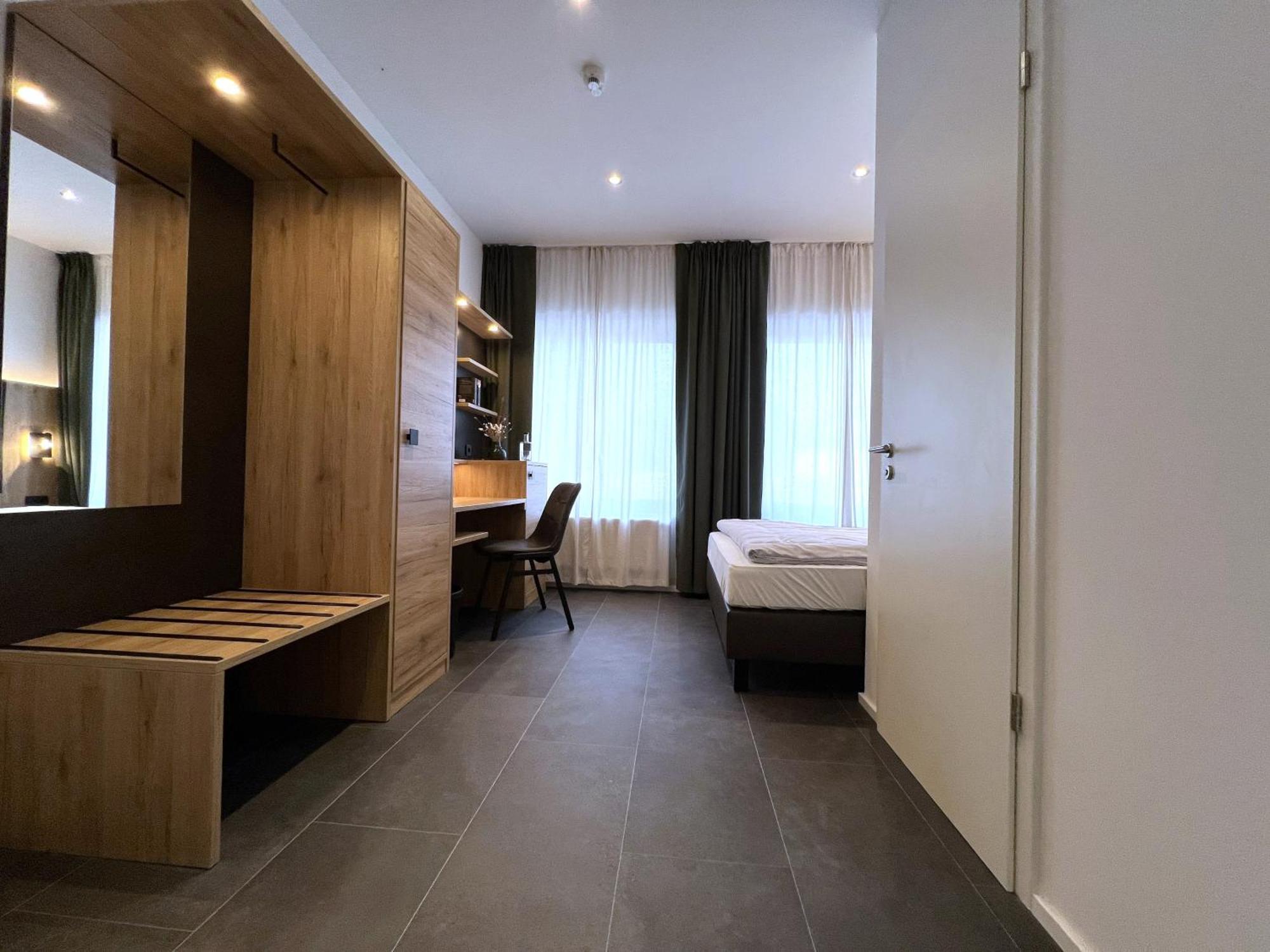 Haus Kuckenberg Hotell Burscheid Exteriör bild
