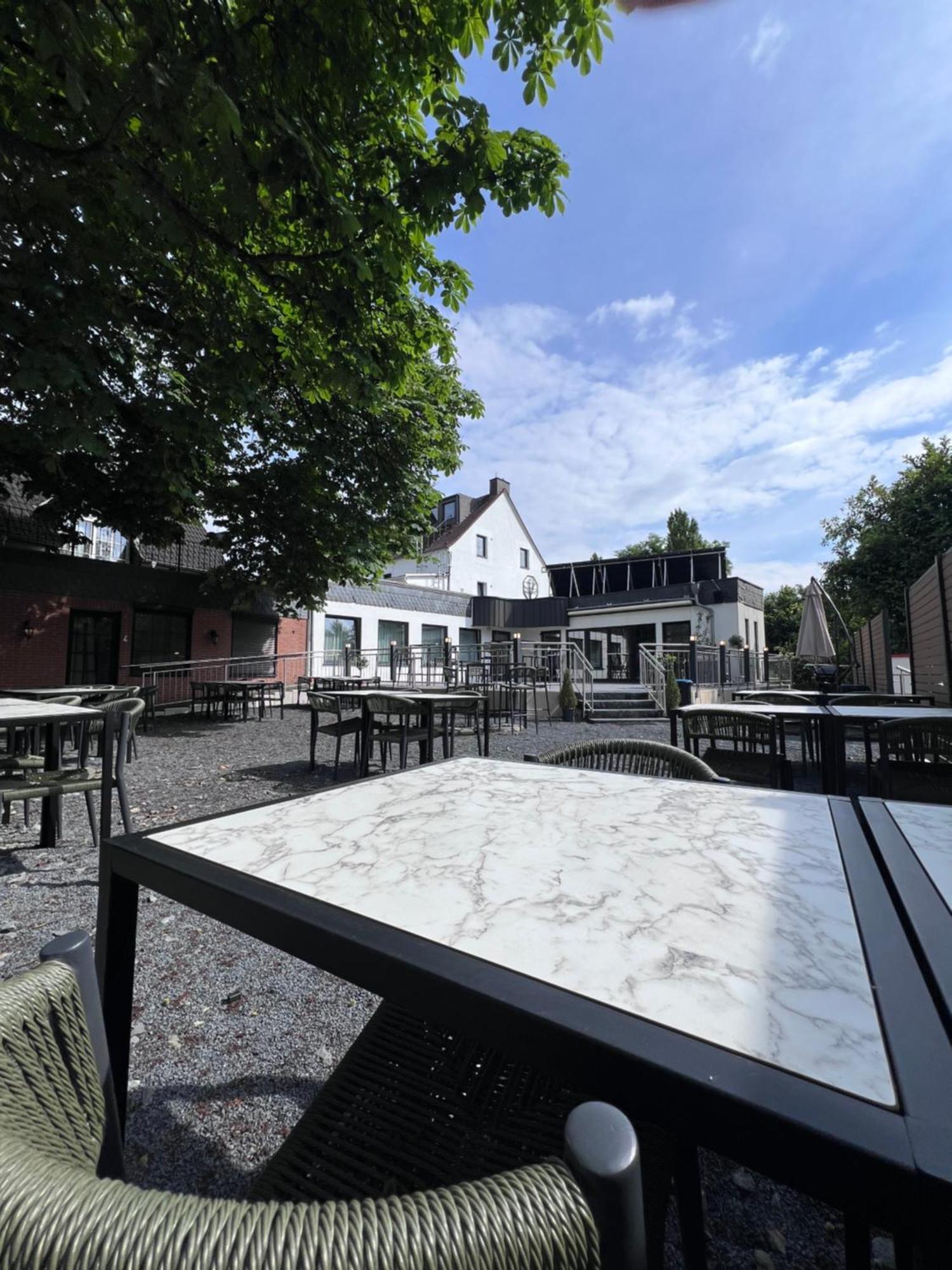 Haus Kuckenberg Hotell Burscheid Exteriör bild